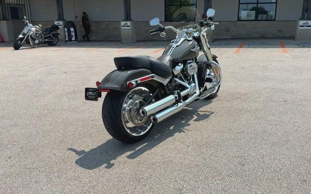 2018 Harley-Davidson® Fat Boy® 114 Industrial Gray