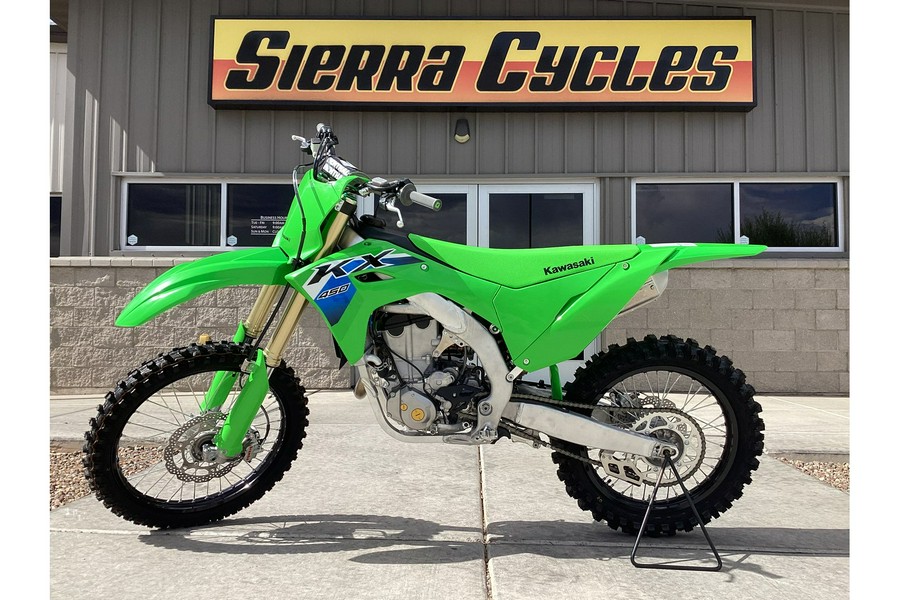 2026 KX™ 450 - Kawasaki