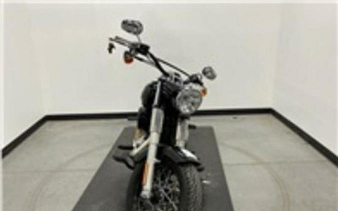 2014 Harley-Davidson® FLS - Softail Slim®