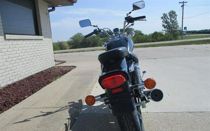 2005 Suzuki GZ250