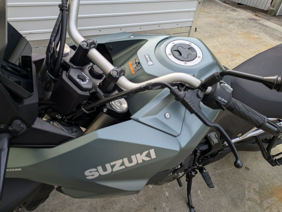 2024 Suzuki V-Strom 800