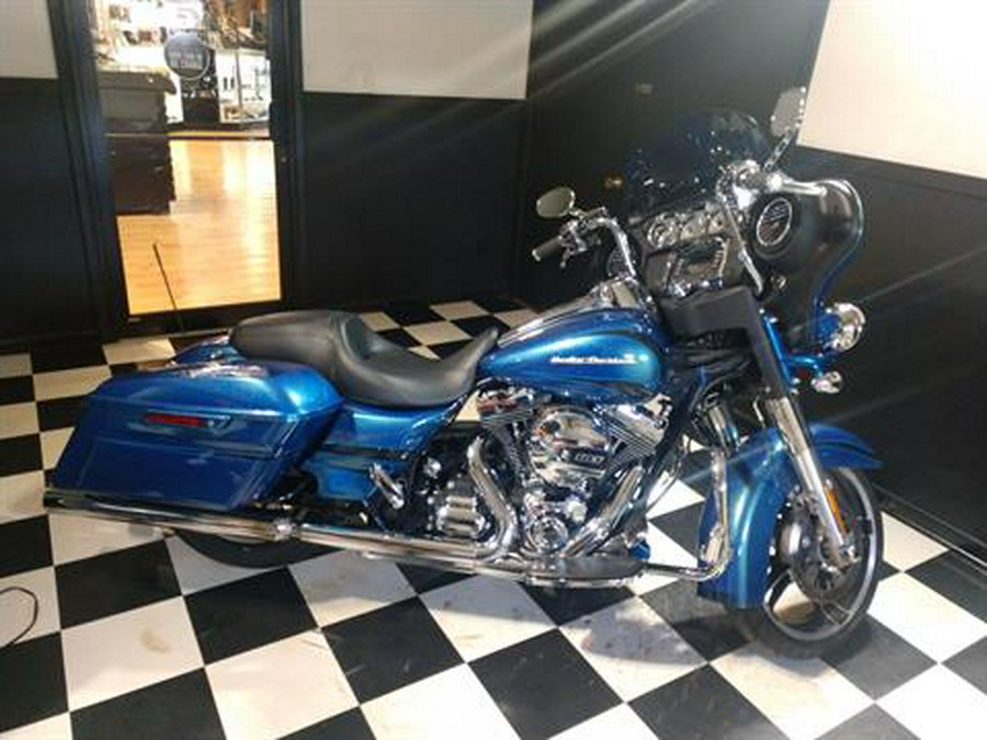 2014 Harley-Davidson Street Glide®