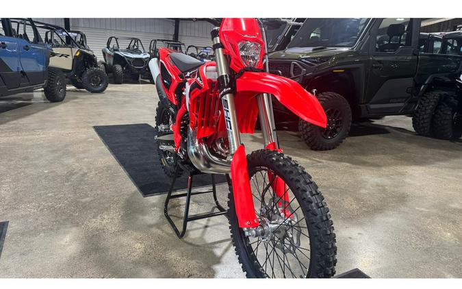2027 200 RR X-Pro - Beta Motorcycles