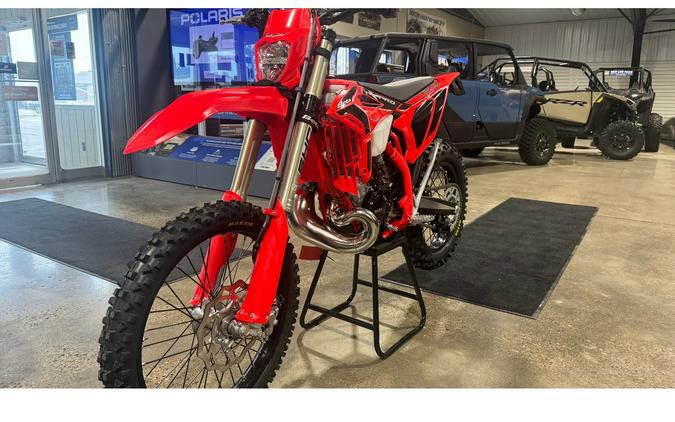 2027 200 RR X-Pro - Beta Motorcycles