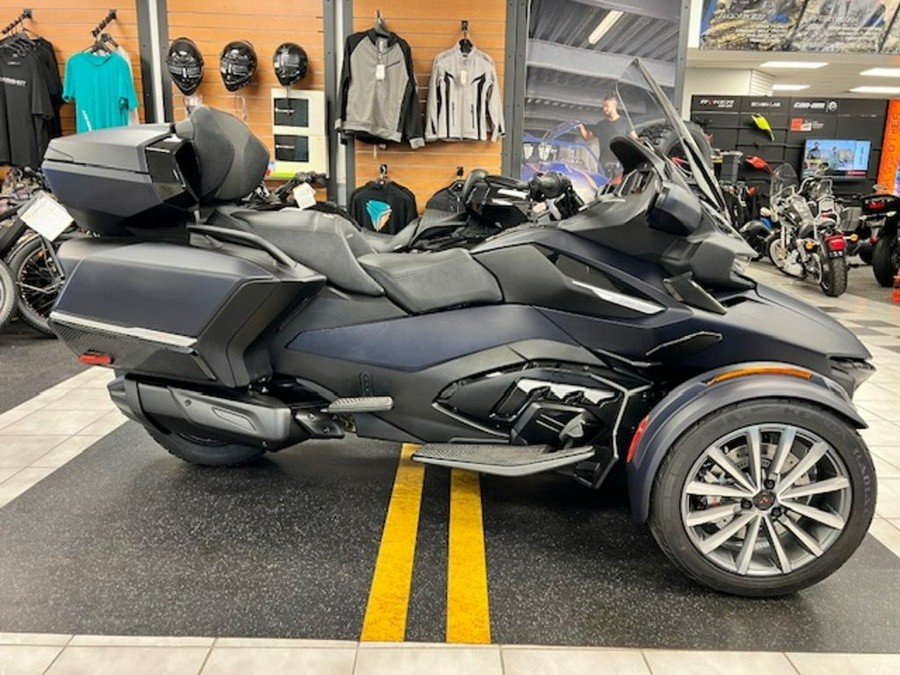 2022 Can-Am® Spyder RT Sea-To-Sky