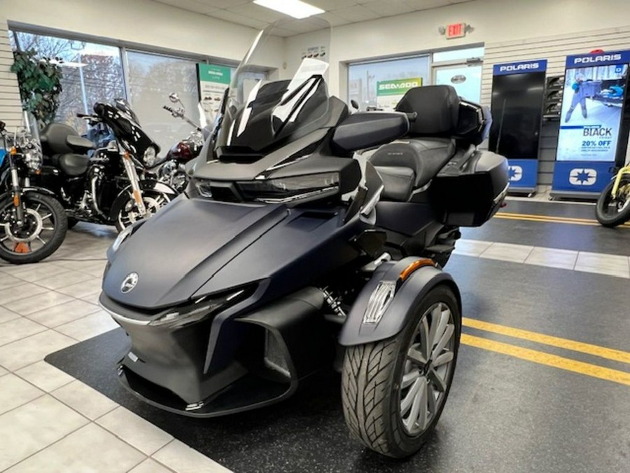 2022 Can-Am® Spyder RT Sea-To-Sky