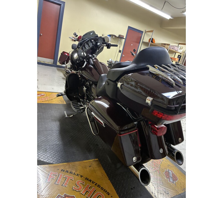 2021 Harley-Davidson® Ultra Limited Midnight Crimson