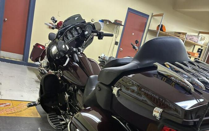 2021 Harley-Davidson® Ultra Limited Midnight Crimson