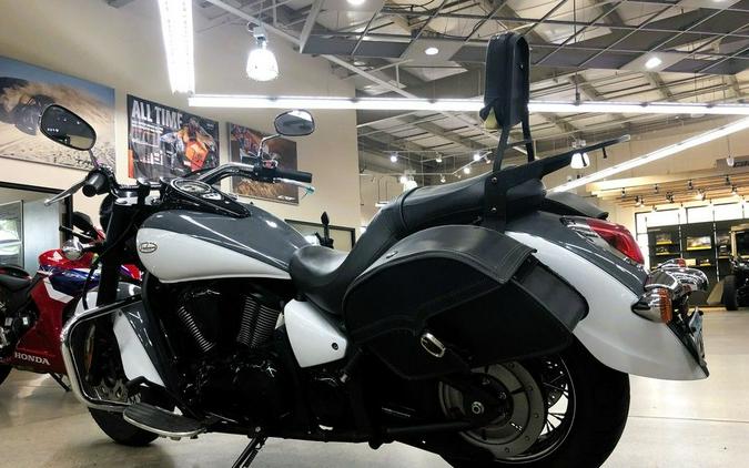 2021 Kawasaki Vulcan® 900 Classic