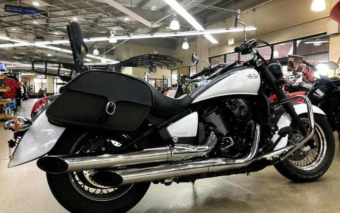 2021 Kawasaki Vulcan® 900 Classic