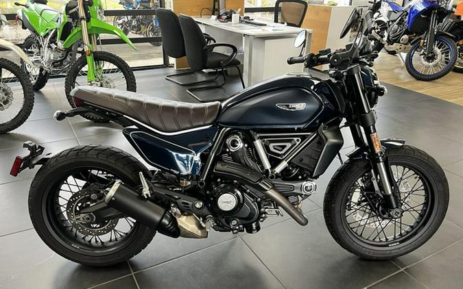 2024 Ducati Scrambler Nightshift (2G) Blue