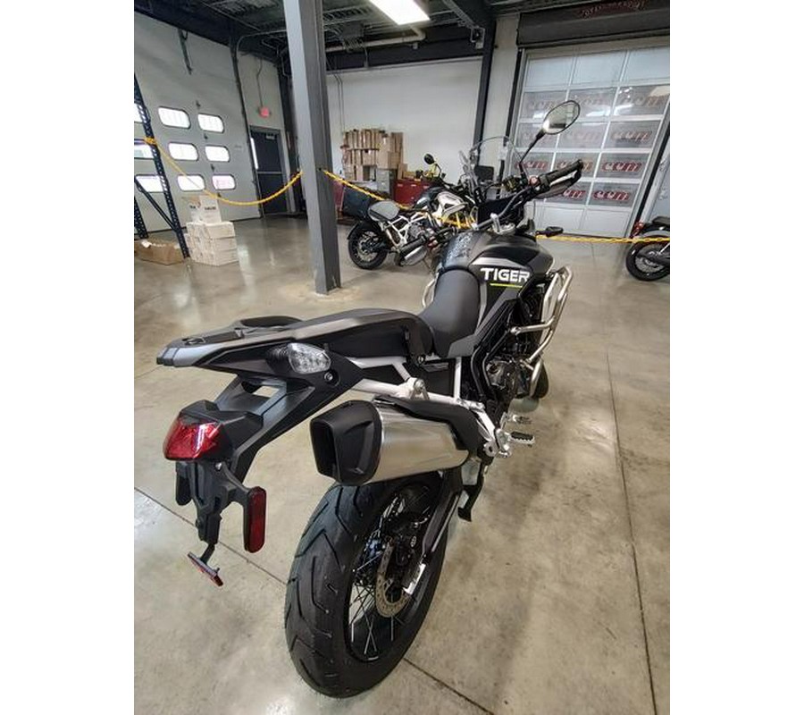 2024 Triumph Tiger 900 Rally Aragon Edition Matte Phantom Black / Matte Graphite