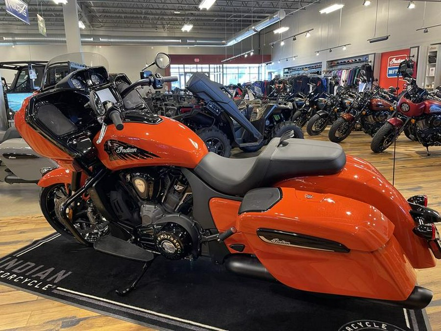 2024 Indian Motorcycle® Challenger® Dark Horse® Icon Sunset Orange