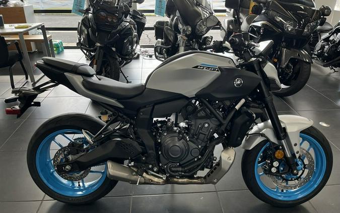 2025 Yamaha MT 07