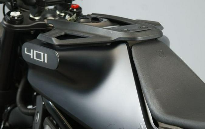 2023 Husqvarna SVARTPILEN 401