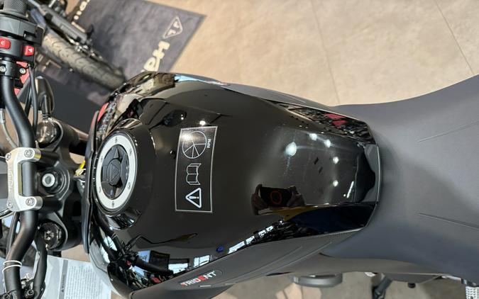 2026 Triumph Trident 800