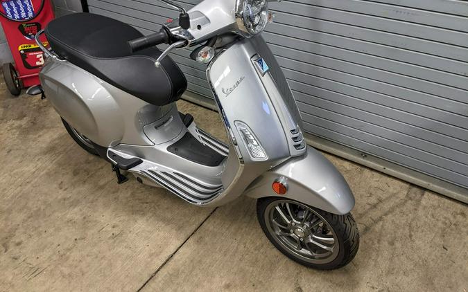 2022 Vespa Elettrica 45