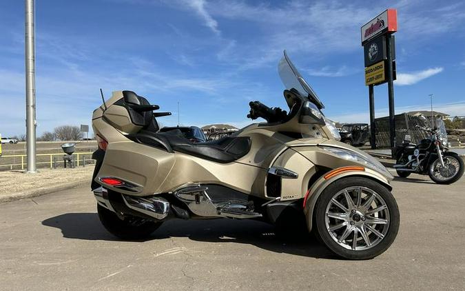 2018 Can-Am® Spyder® RT Limited Chrome