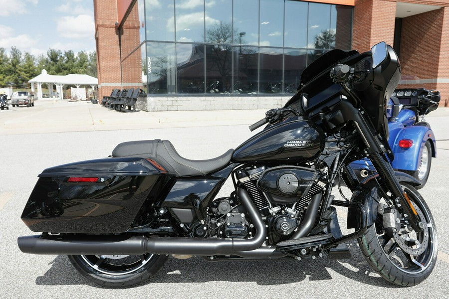 New 2024 Harley-Davidson Street Glide Grand American Touring For Sale Near Medina, Ohio