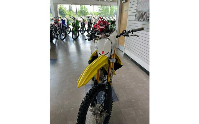 2022 Suzuki RM-Z450M2