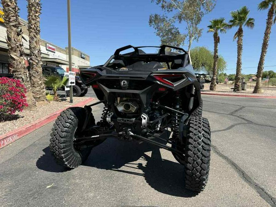 2026 Can-Am® Maverick R X rc