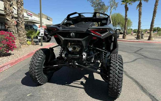 2026 Can-Am® Maverick R X rc