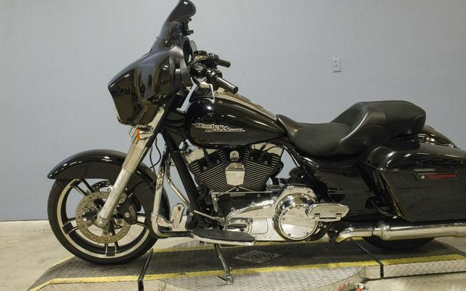 2015 Harley-Davidson® FLHX - Street Glide®