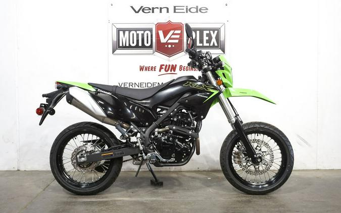 2023 Kawasaki KLX230SM Review [A Dozen Fast Facts]