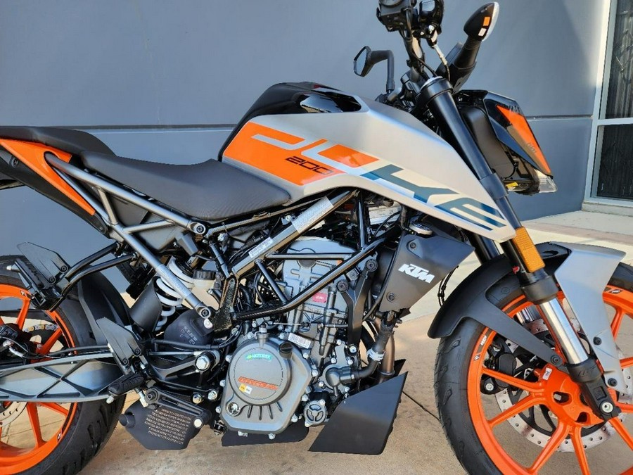 2023 KTM 200 DUKE