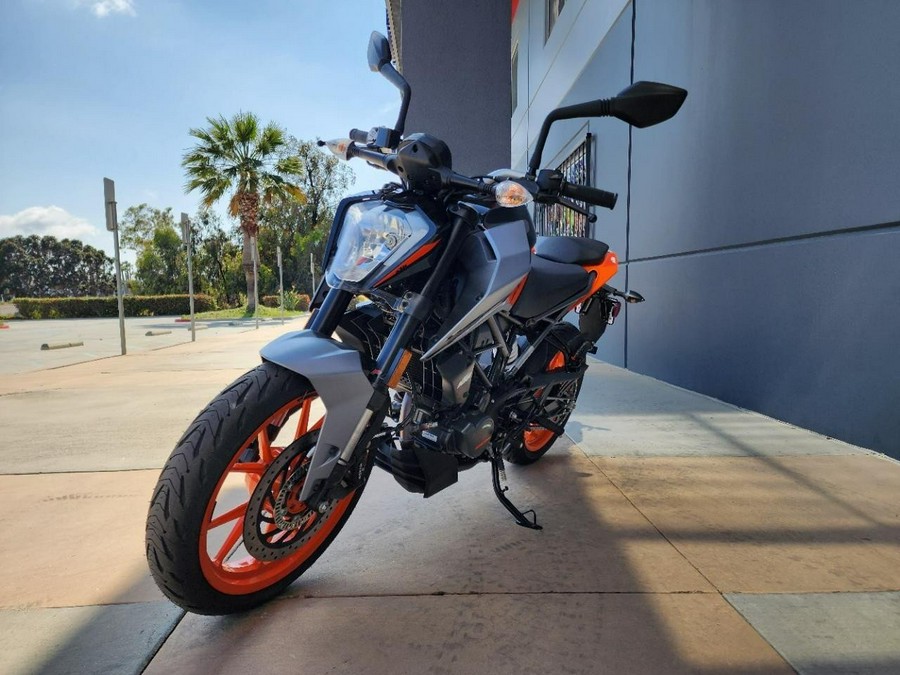 2023 KTM 200 DUKE