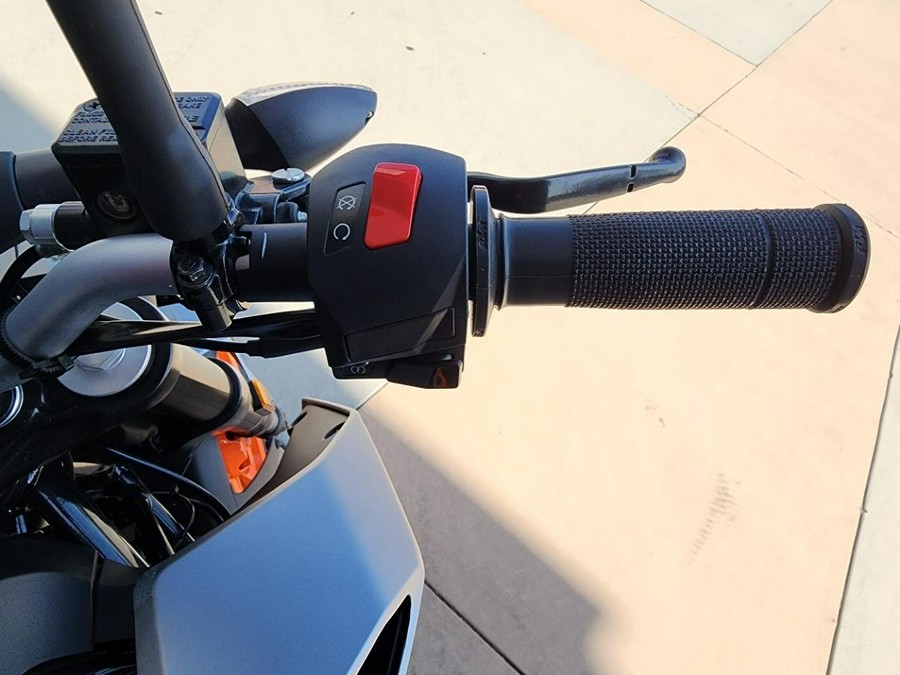 2023 KTM 200 DUKE