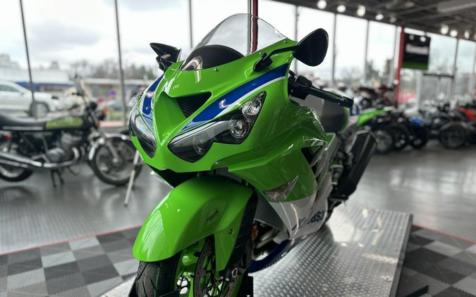 2024 Kawasaki Ninja® ZX™-14R 40th Anniversary Edition ABS