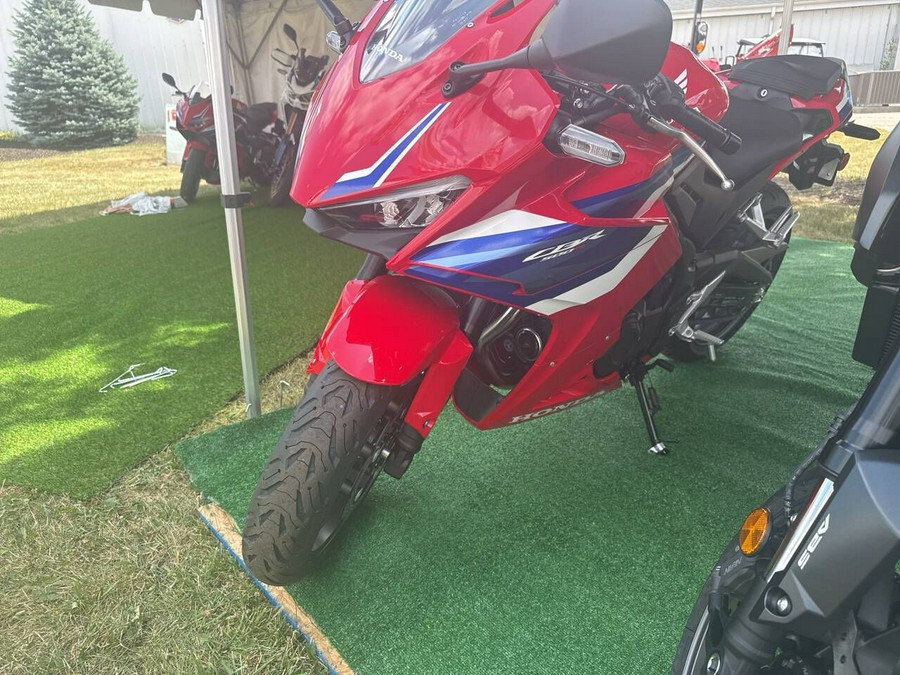 2025 Honda CBR500R