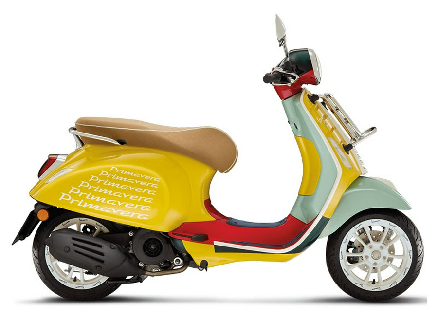 2022 Vespa Primavera Sean Wotherspoon 150