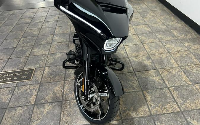 FLHX 2024 Street Glide®