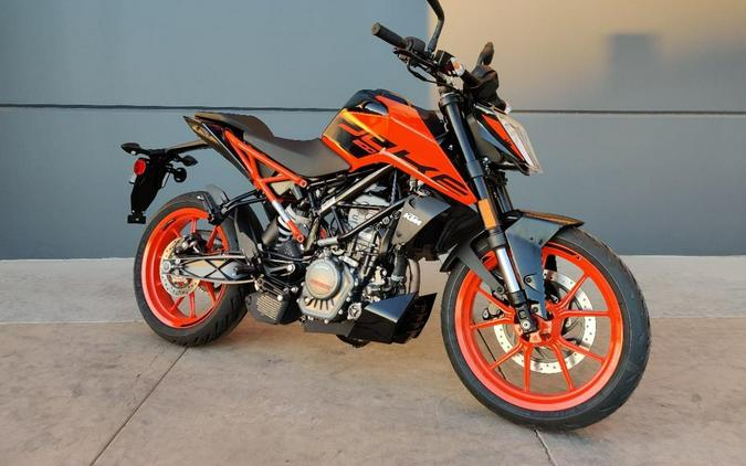 2023 KTM 200 DUKE