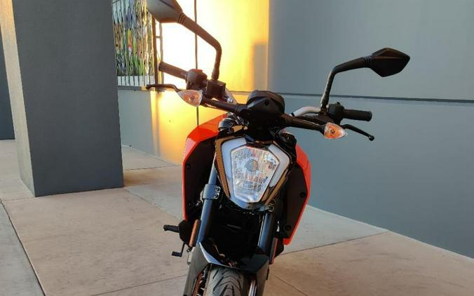 2023 KTM 200 DUKE