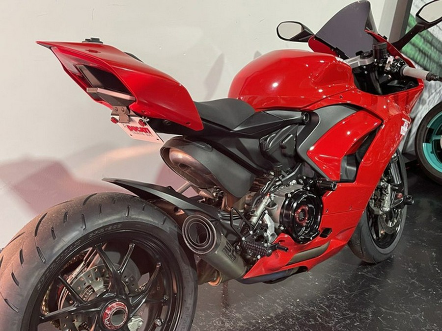 2022 Ducati Panigale V2 Ducati Red