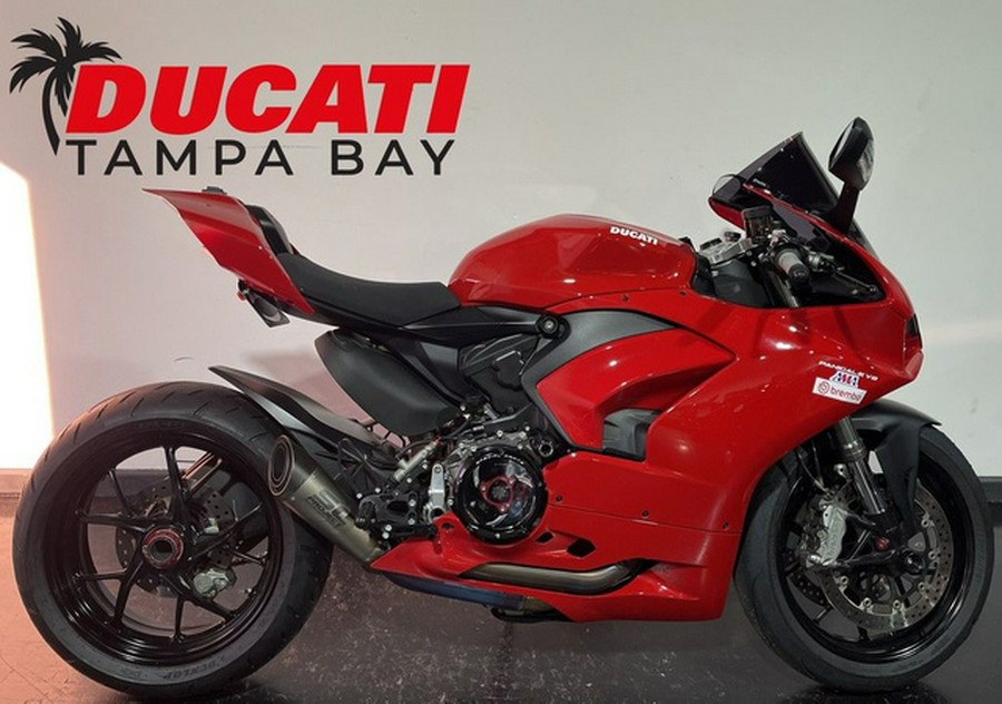 2022 Ducati Panigale V2 Ducati Red