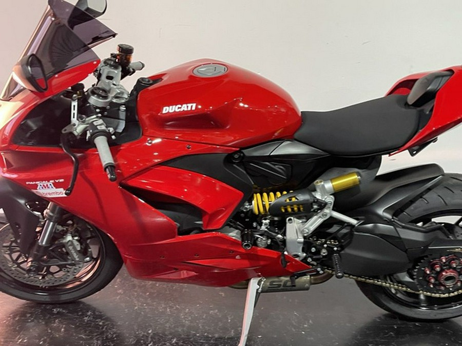 2022 Ducati Panigale V2 Ducati Red