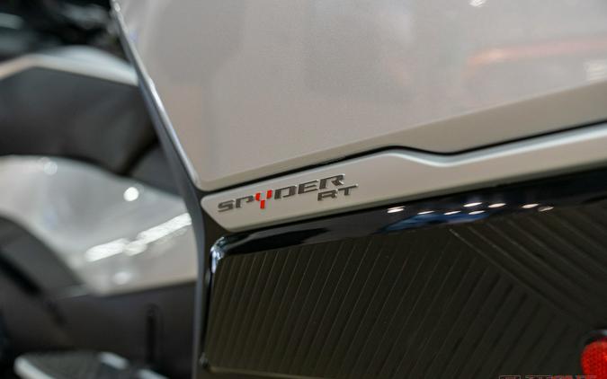 2024 SPYDER RT LIMITED PLATINUM - Can-Am