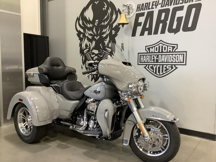 2024 Harley-Davidson® FLHTCUTG - Tri Glide® Ultra