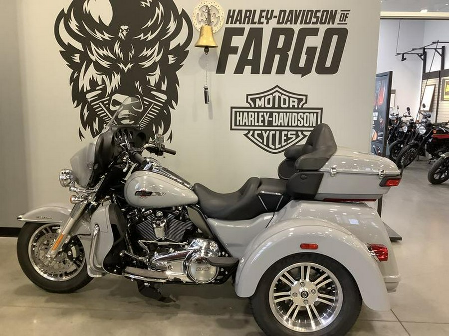 2024 Harley-Davidson® FLHTCUTG - Tri Glide® Ultra