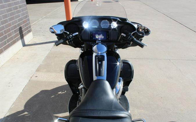 2021 Harley-Davidson® FLHTCUTG - Tri Glide® Ultra