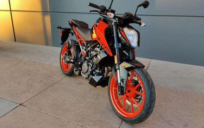 2023 KTM 200 DUKE