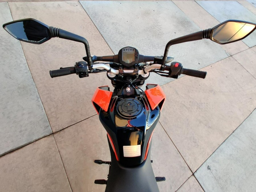 2023 KTM 200 DUKE