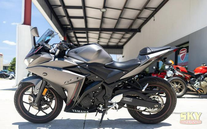 2015 Yamaha YZF-R3