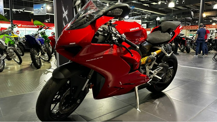 2024 Ducati Panigale V2