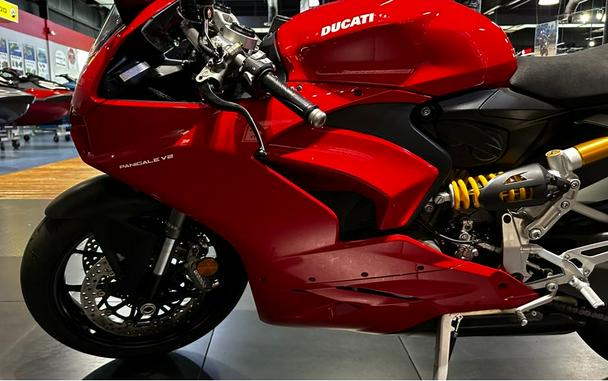 2024 Ducati Panigale V2