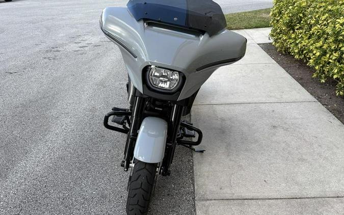 2025 Harley-Davidson® FLHX - Street Glide®